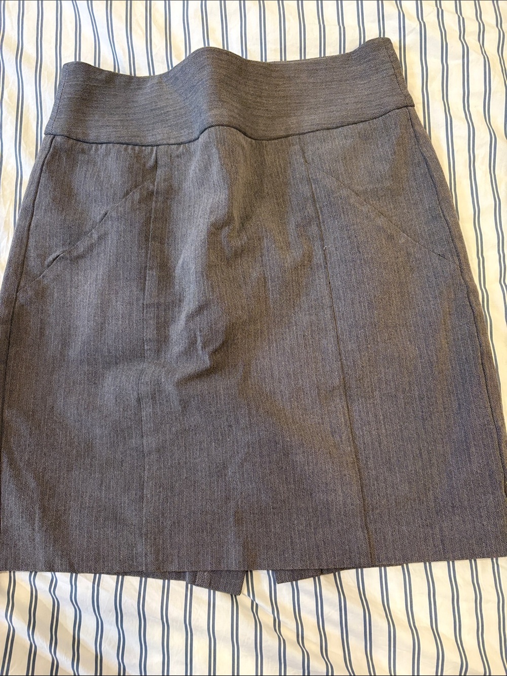Banana Republic Gray Knit-Waist Mini Skirt